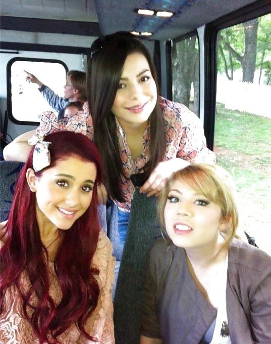 25P Sam & Cat