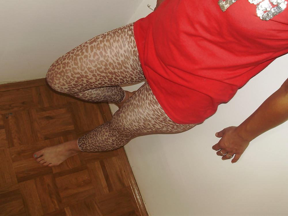 25P Croatian Milf Posing