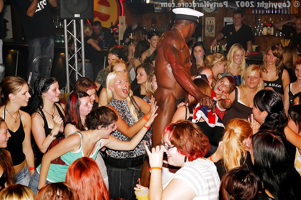 16P The black stripper is always popular