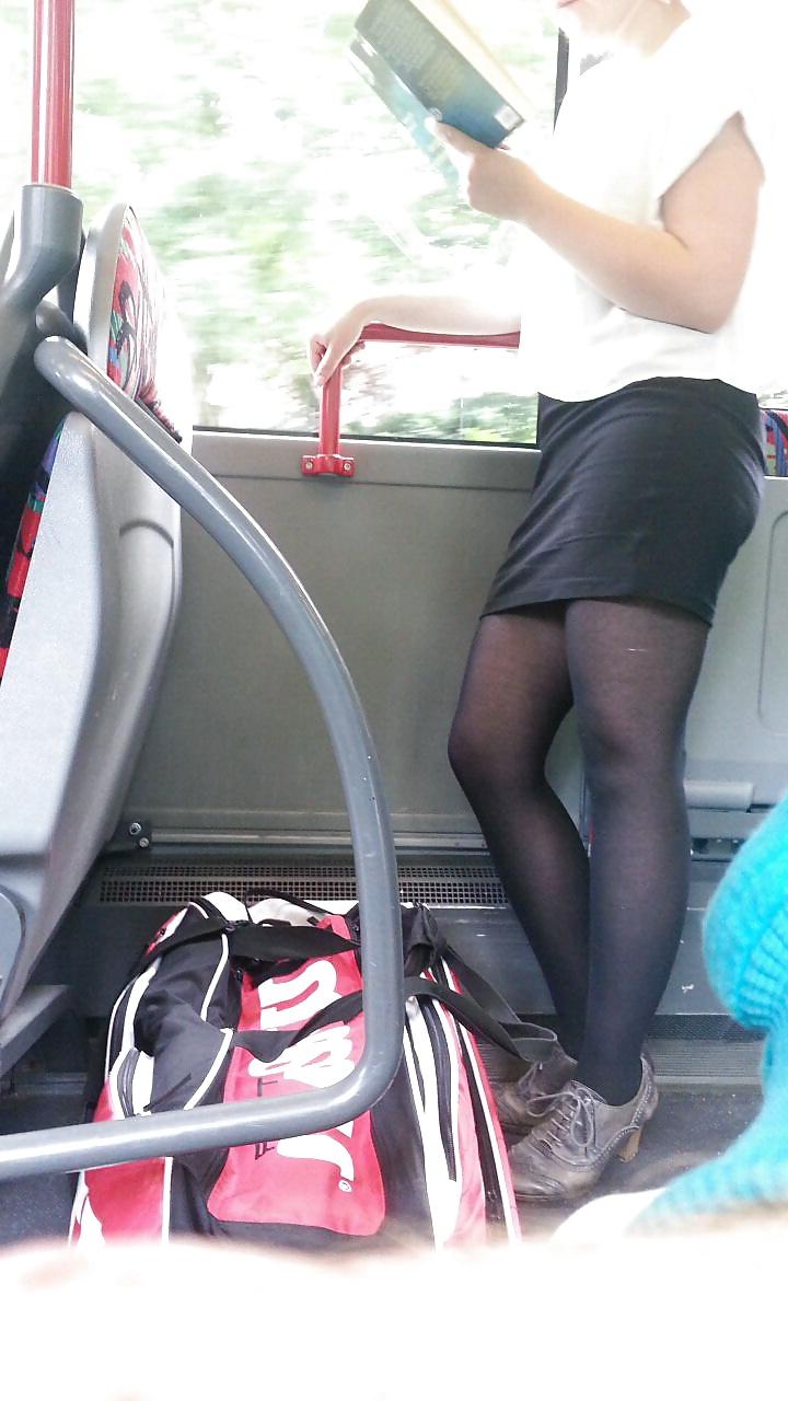 19P Candid Nylon Pantyhose Teens German