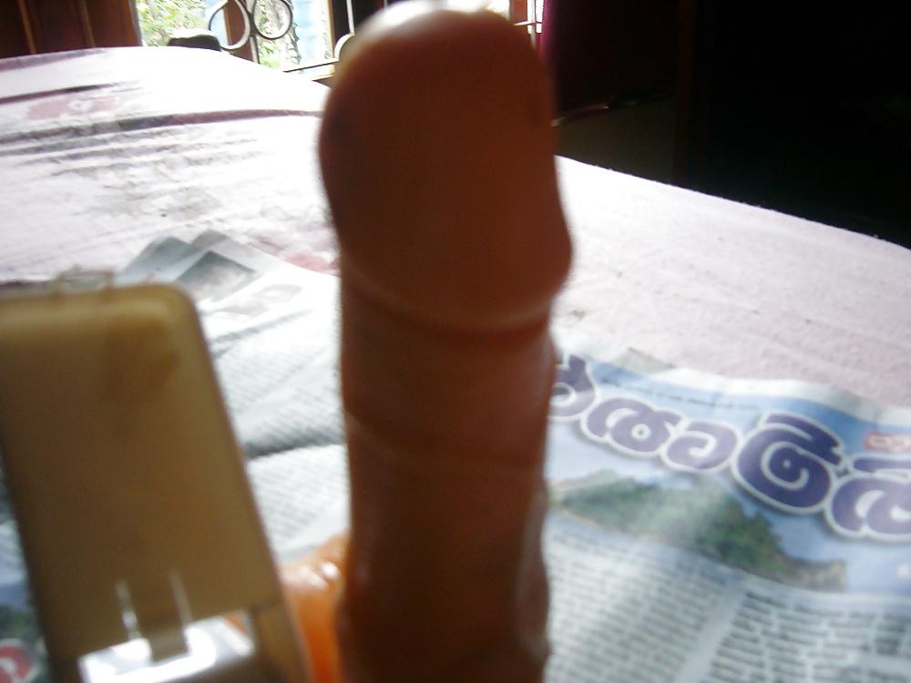 17P Sri lankan Aunty Strapon