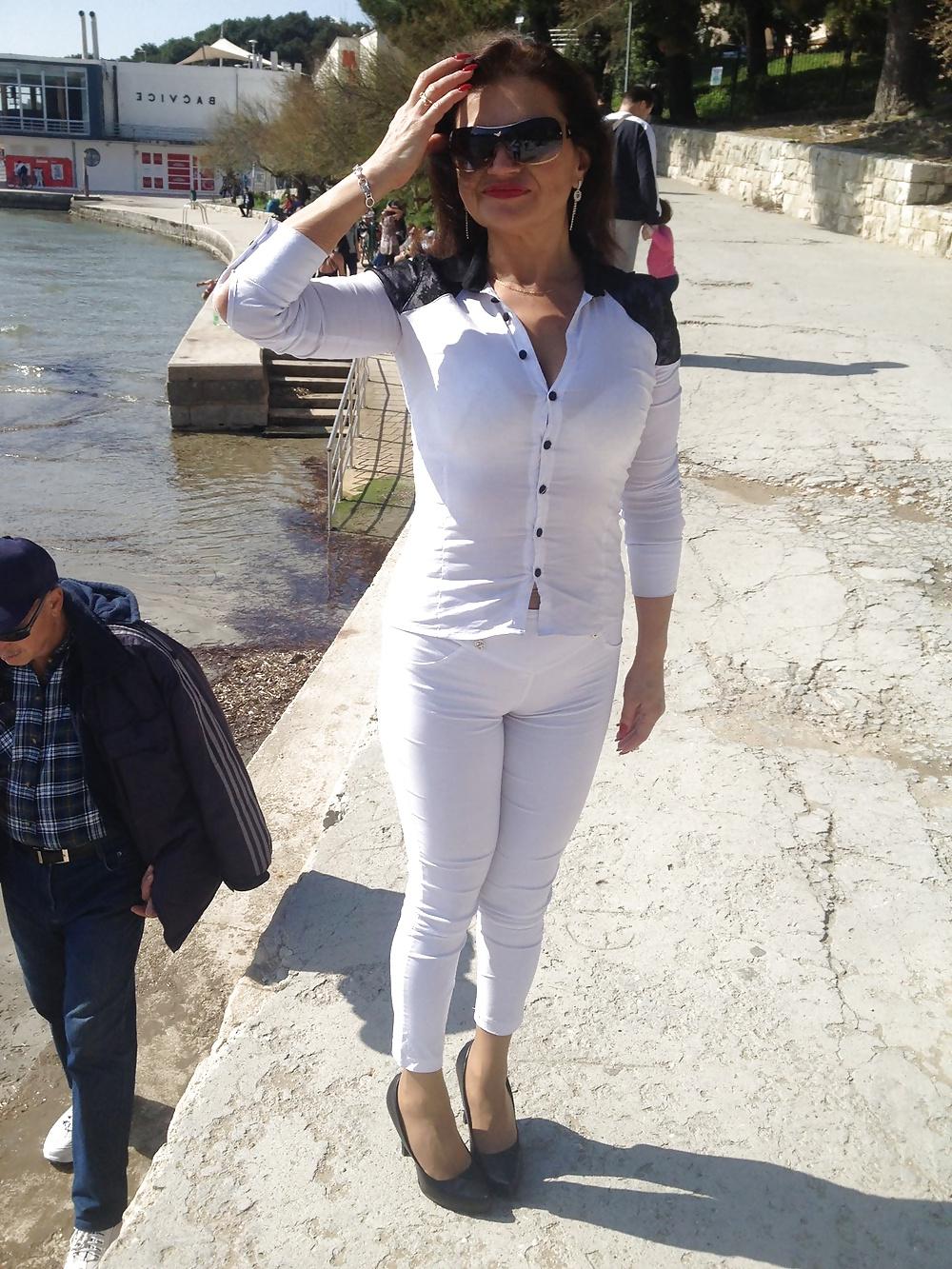 16P Croatian Milf