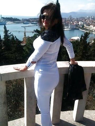 14P Croatian Milf1
