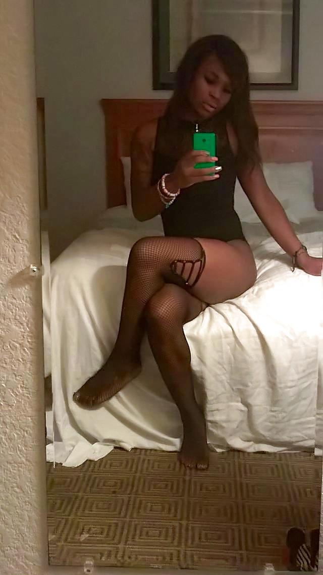 13P Yummy Black Booty 11