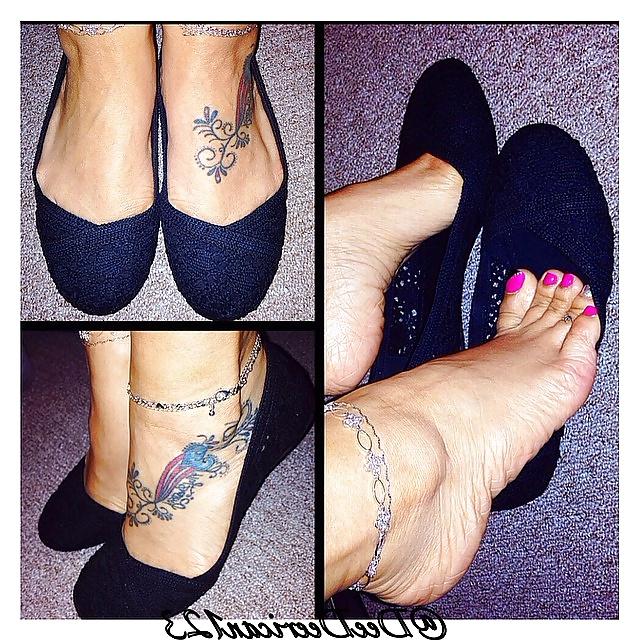 25P Dee Dee's Plump toes and soles