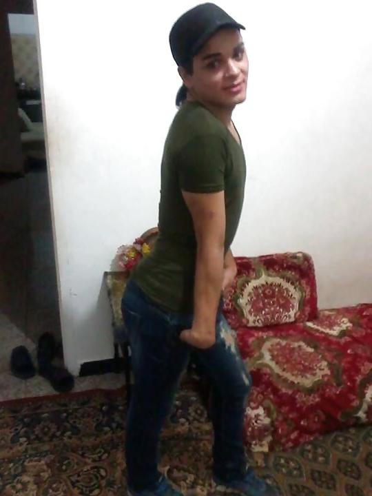 14P Arab Crossdresser 09