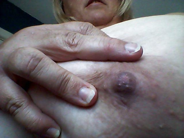 25P Big old boobs!
