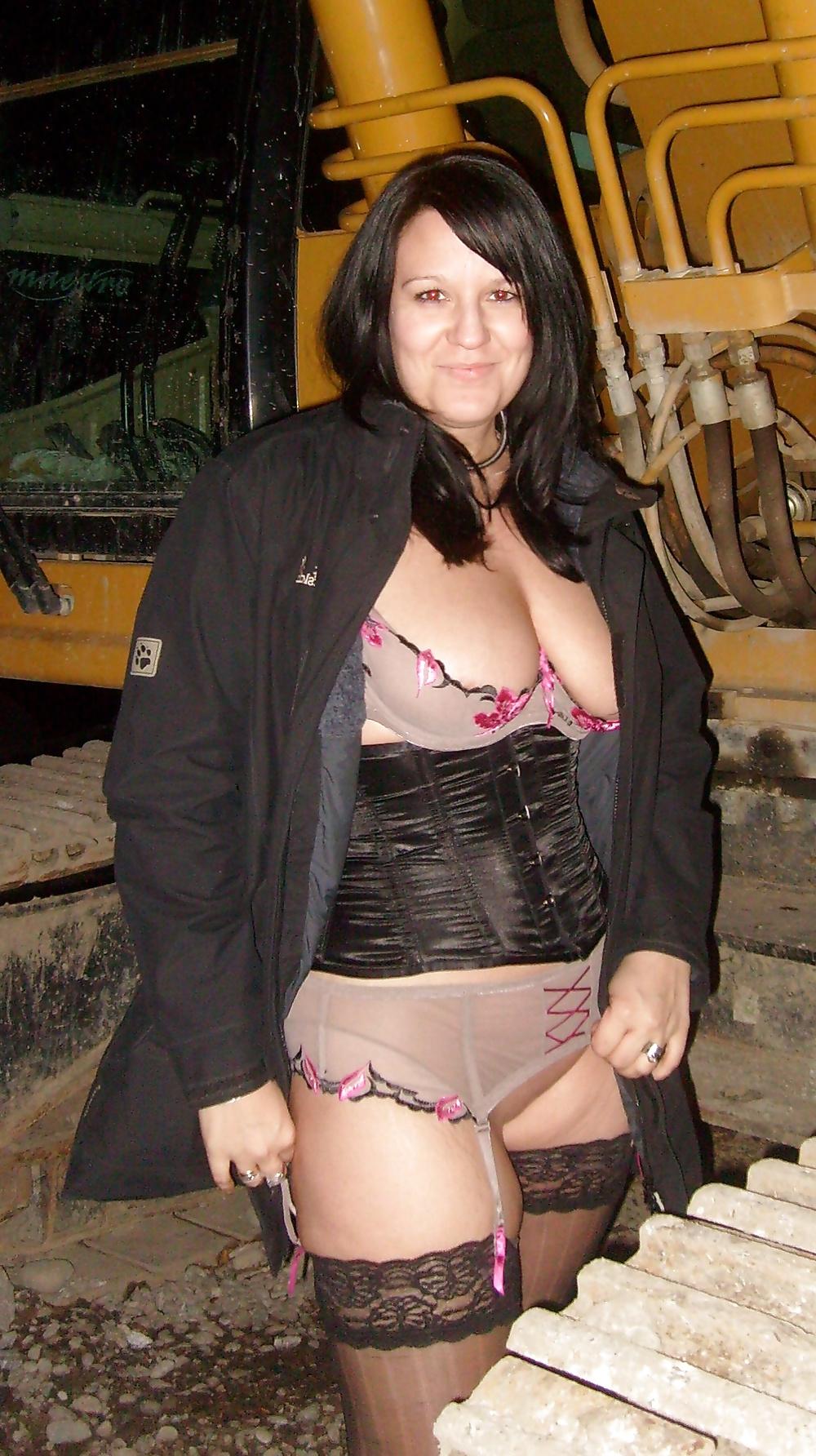 12P Stockings and outdoor - in Strapsen draussen