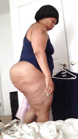 5P Mature bbw booty