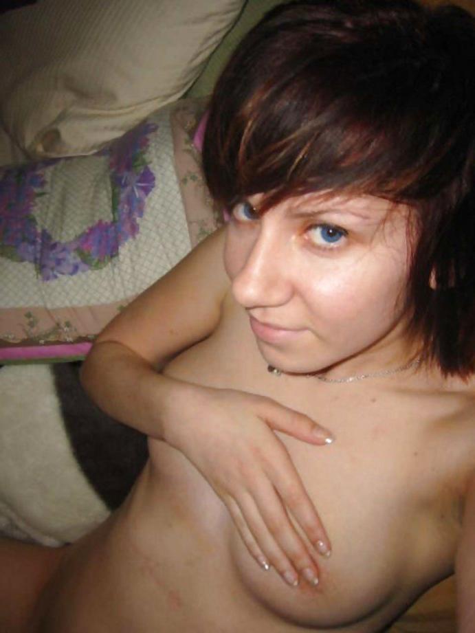 19P Naked emo teen GF