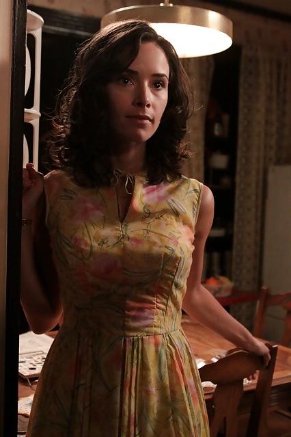 25P Abigail Spencer collection 