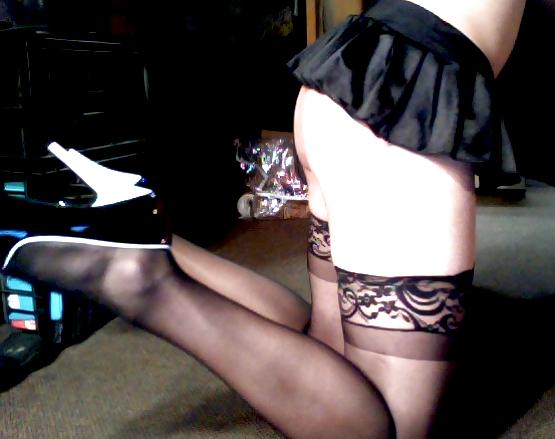 7P Crossdresser newer pics emile