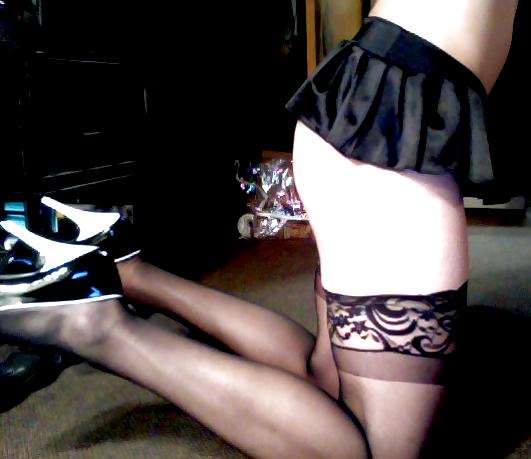 7P Crossdresser newer pics emile