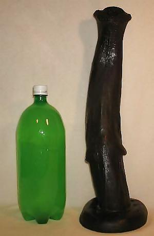 25P Different dildos  and strap on 