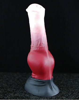 25P Different dildos  and strap on 