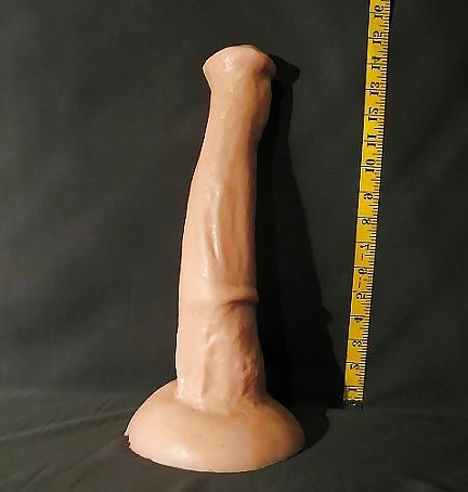 25P Different dildos  and strap on 