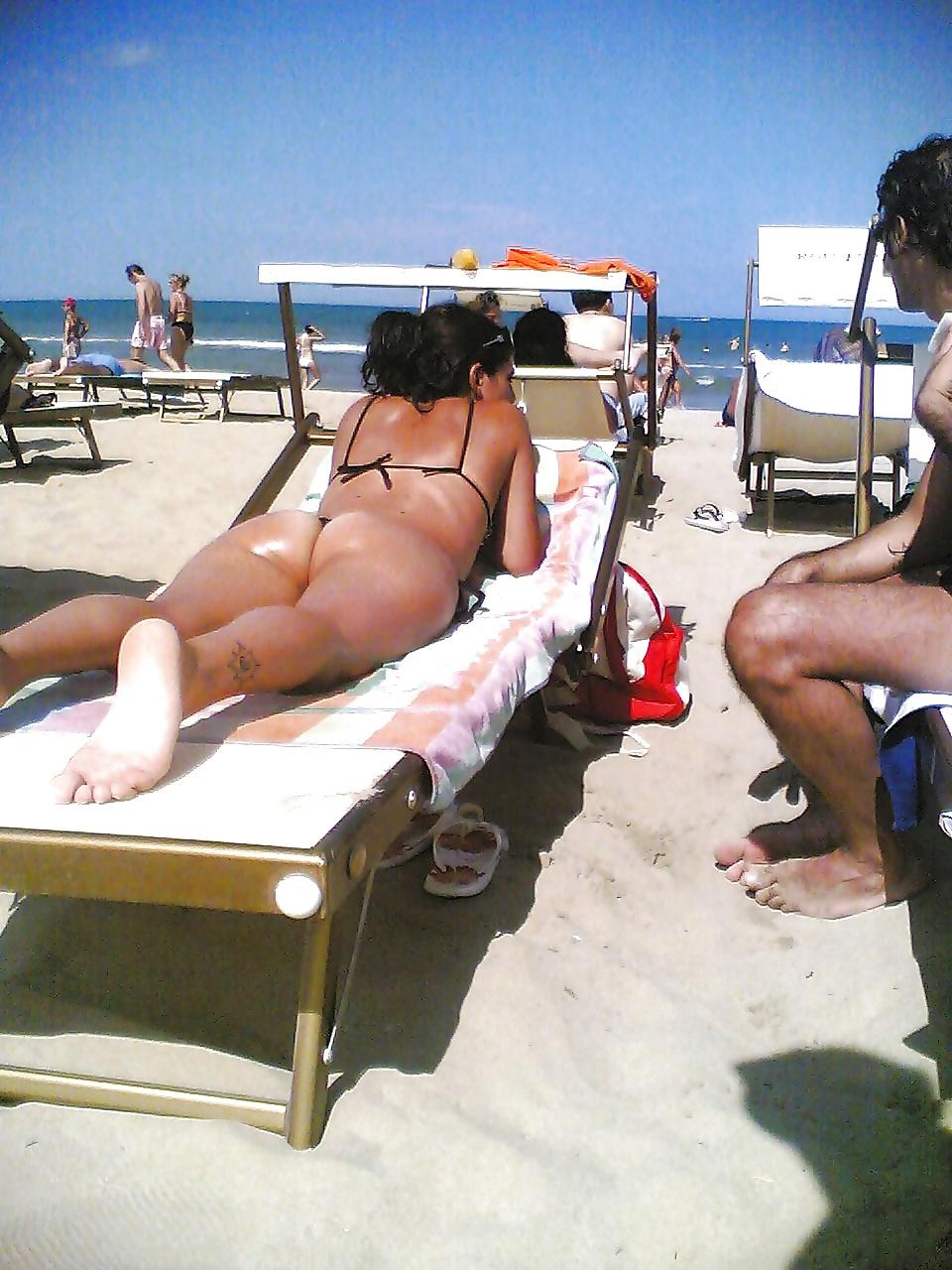25P Milfs big ass bikini 2014