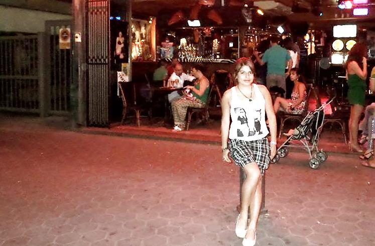 10P In turkeai street