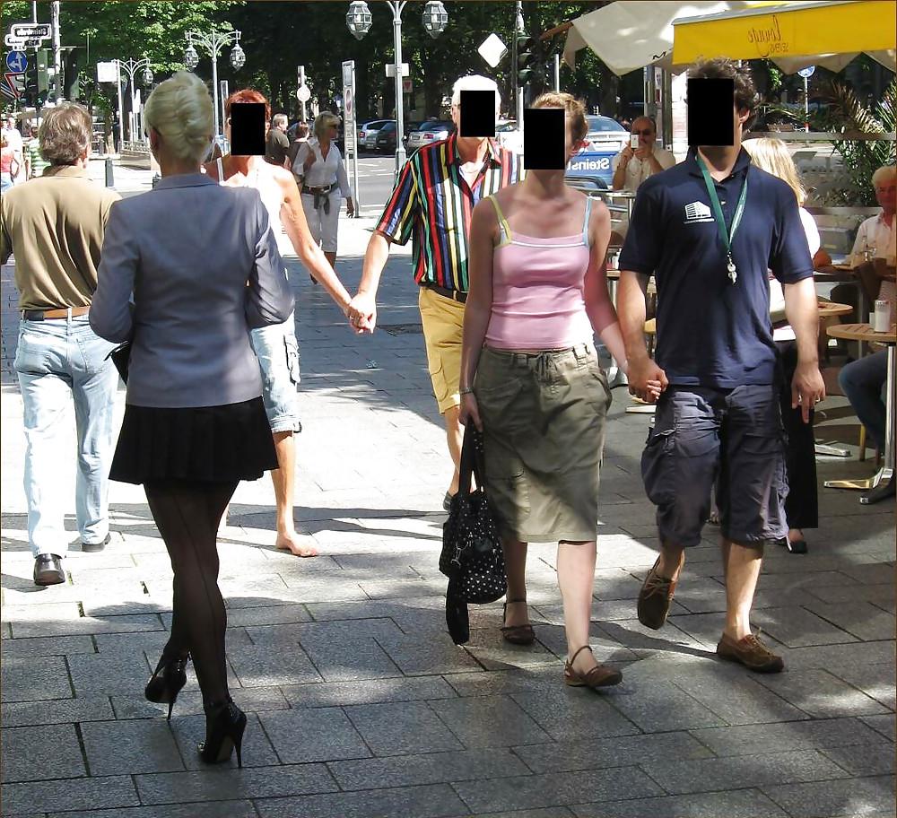 25P Blonde shows her legs in stockings 5