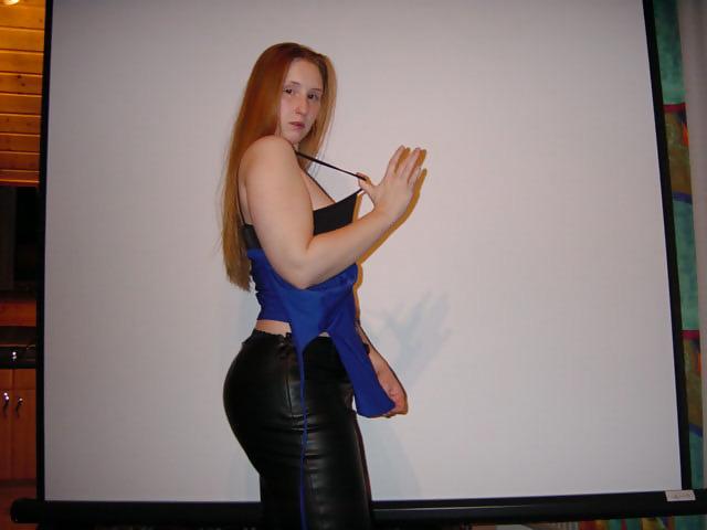 25P Big Booty Phat Ass Amateur