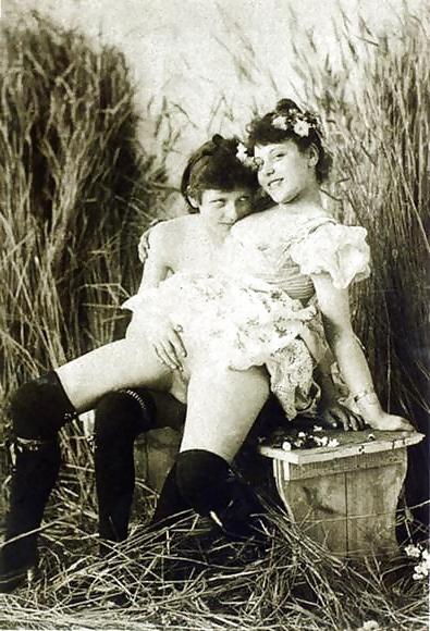 25P Erotic Photography - 1850's