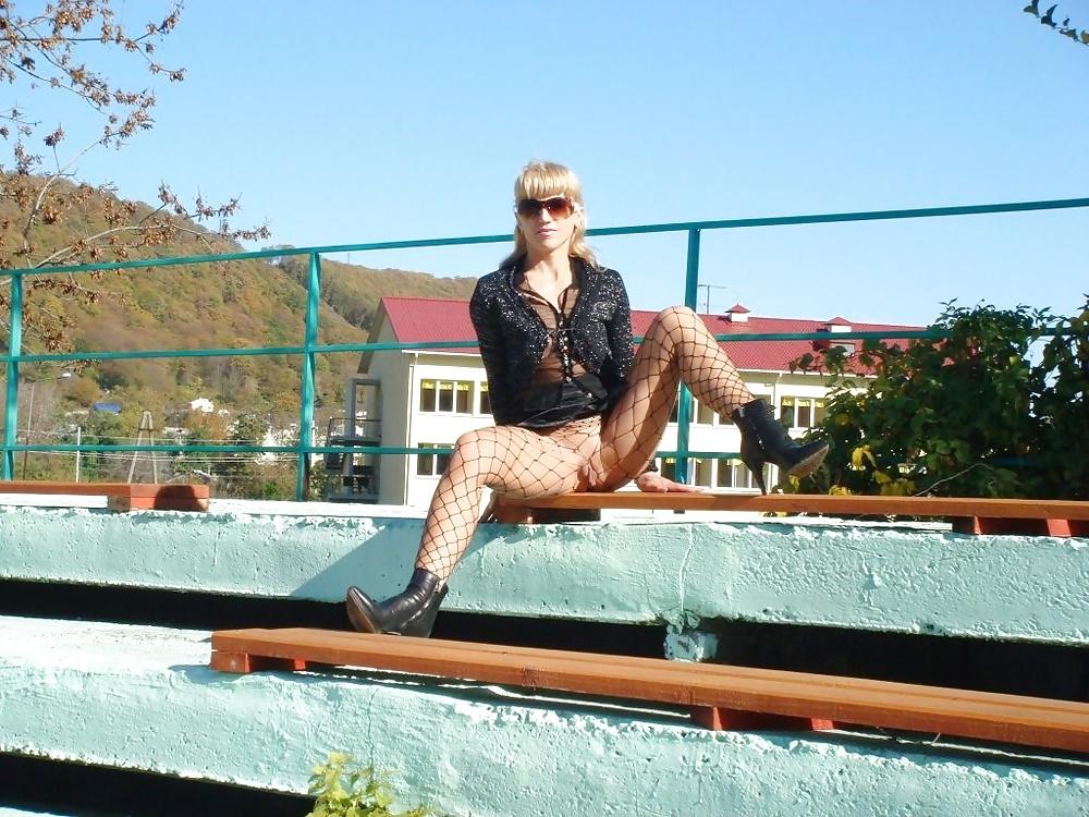 25P I like to fuck this mature blonde I met on the sea