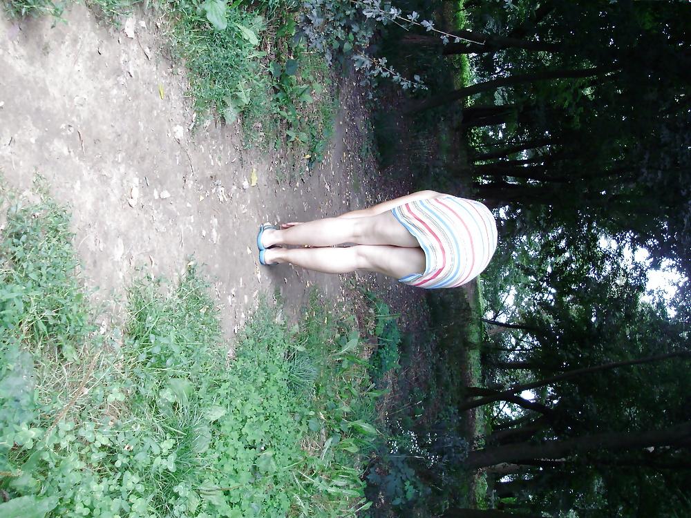 17P Croatian Milf Exhibition Outdoor