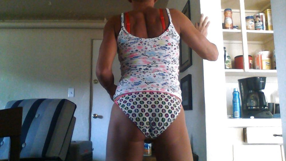 25P Crossdresser Lisa in the raw,,morning pics