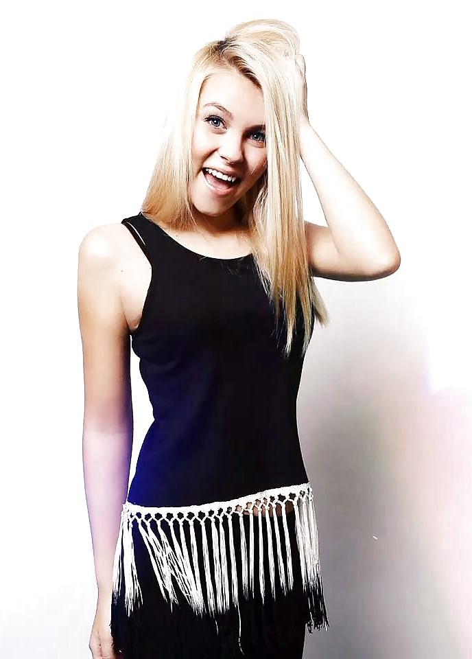 13P Dagi Bee sexy german Youtuberin