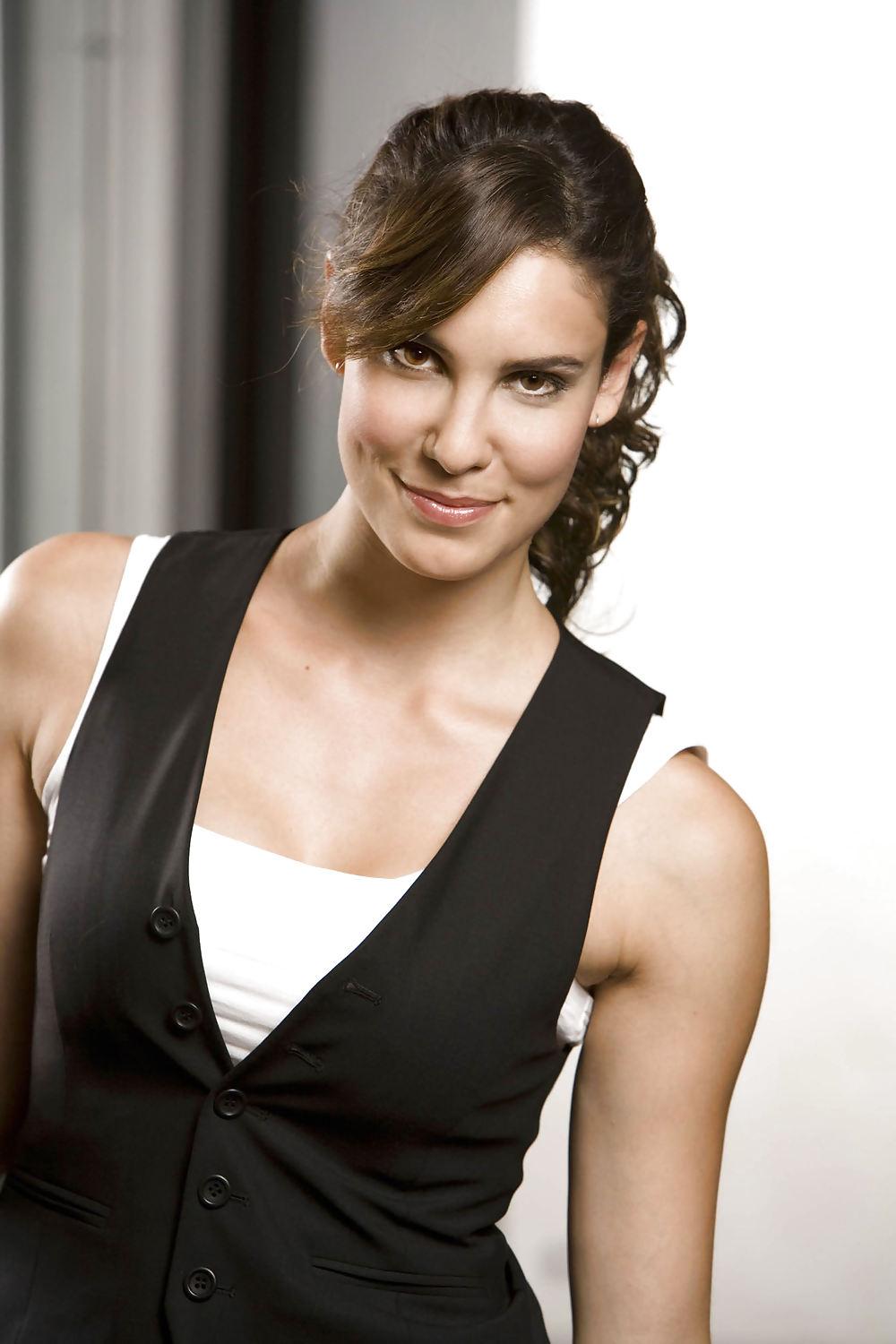 25P Daniela Ruah mega collection 
