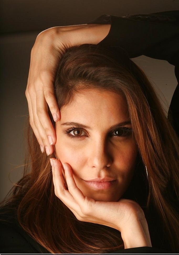 25P Daniela Ruah mega collection 