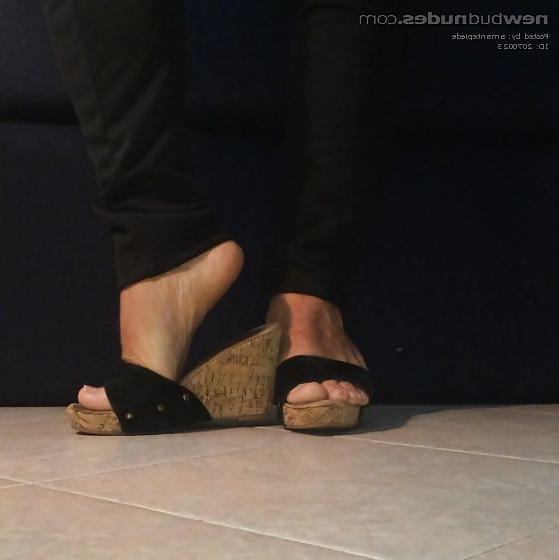 12P My teen crossdresser feet