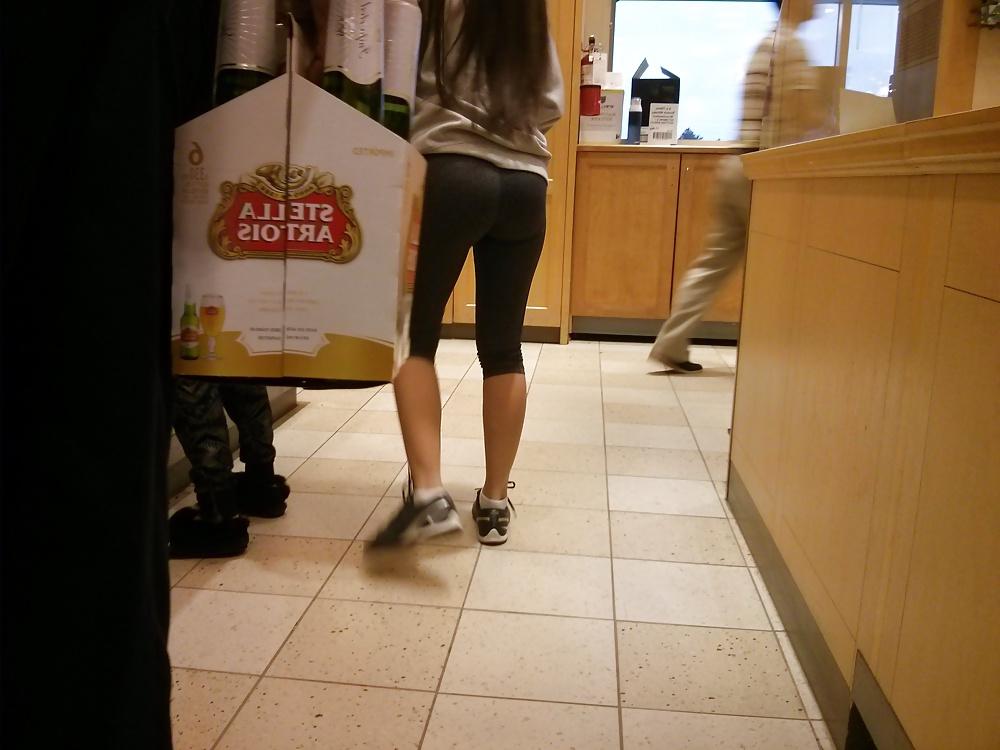7P Chick at lickher store