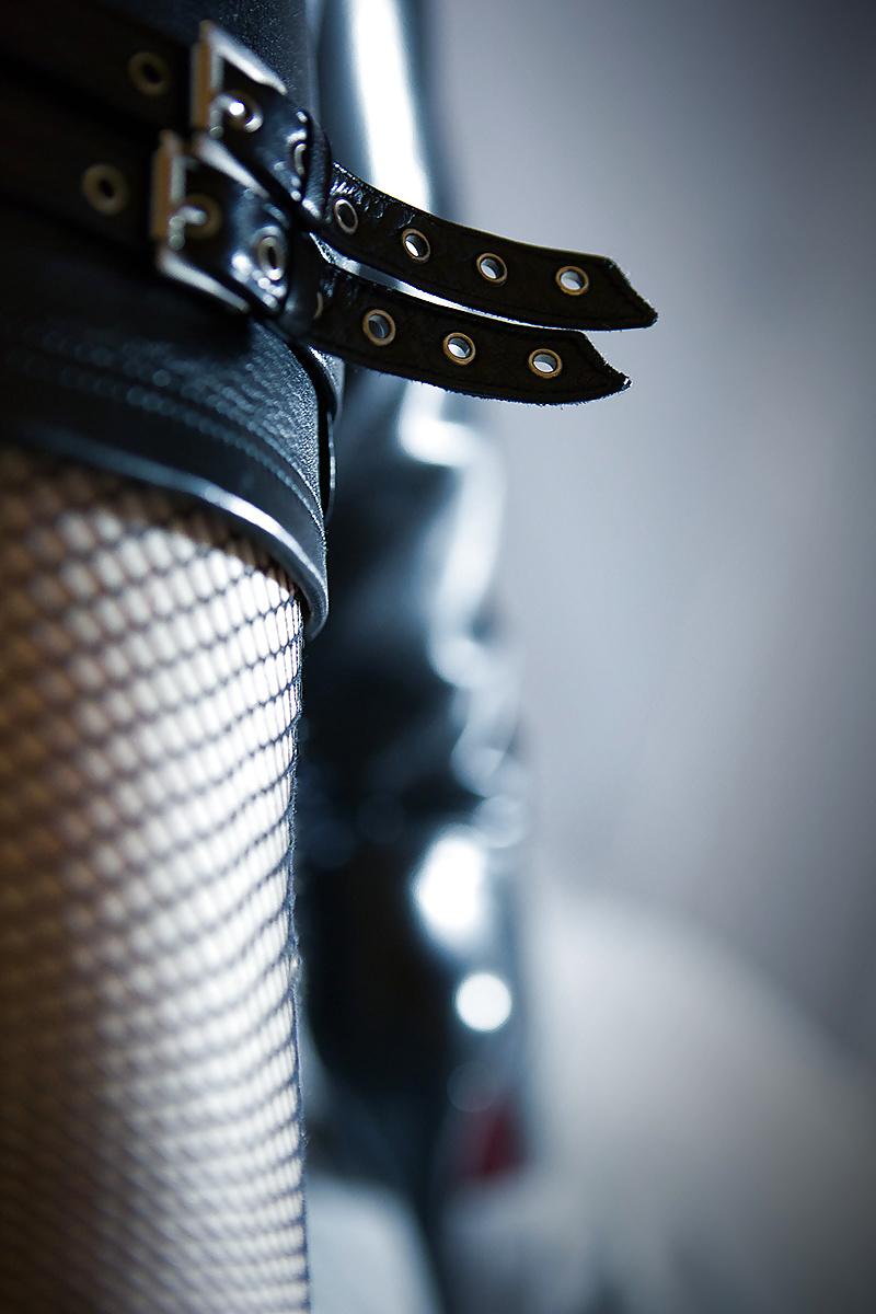 21P Black boots