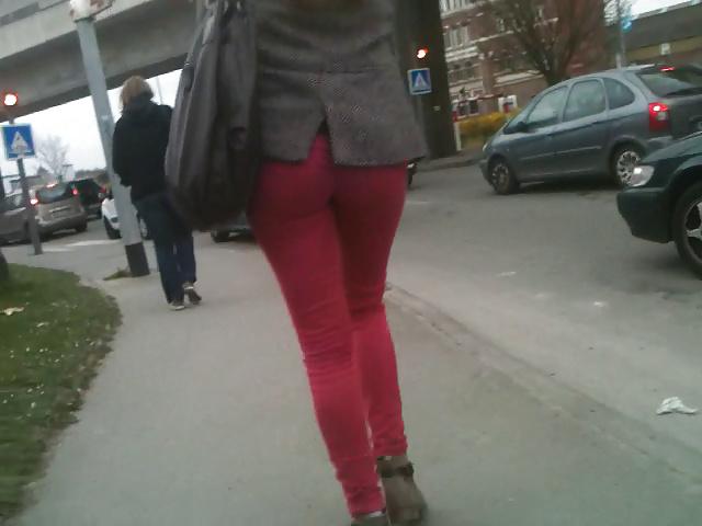 19P Red ass street