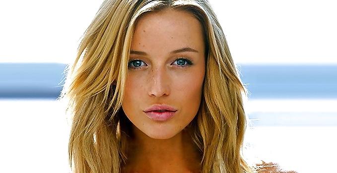 25P Sarah Dumont