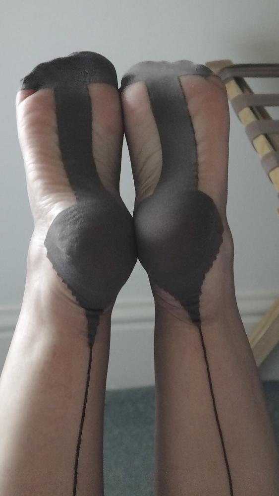 12P Stockings hairy pussy and legs