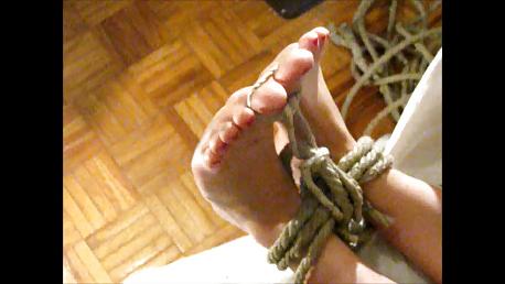14P MY MASTER WHIPPING MY DIRTY FEET