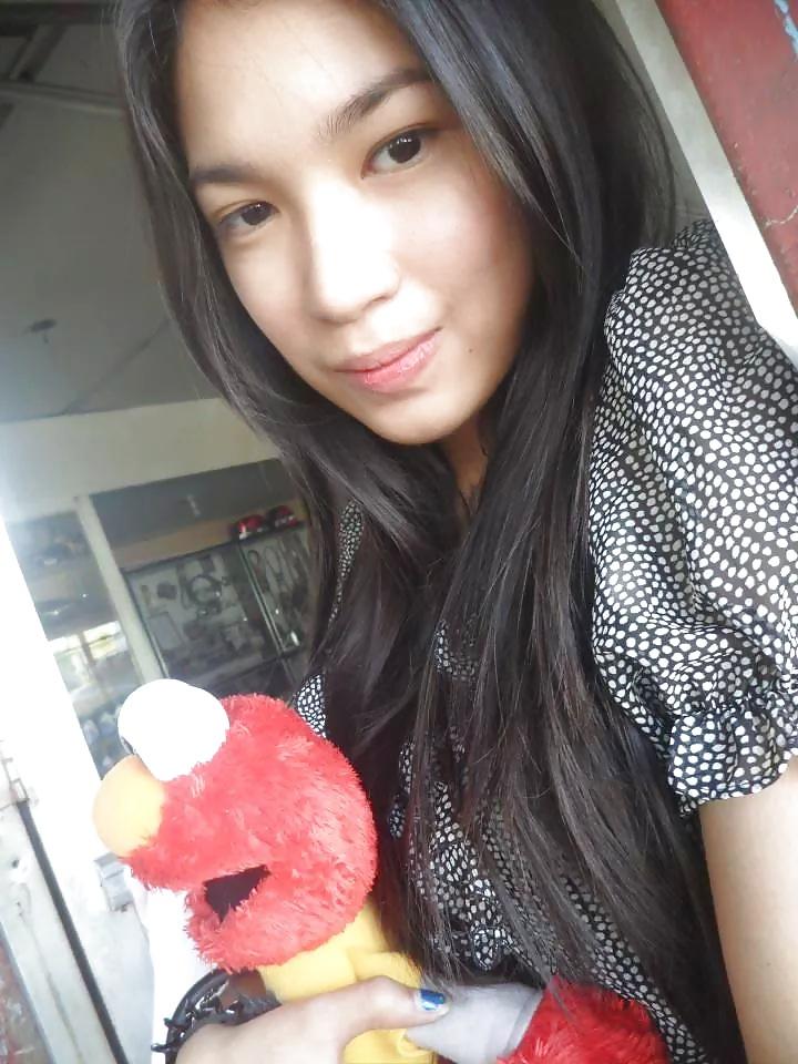 16P Cute pinay