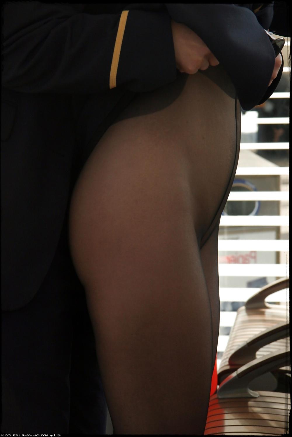 25P Hot pantyhose story