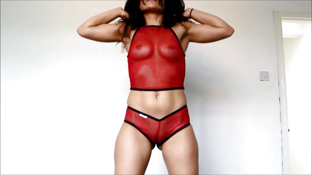 17P Big ass girl red bikini lingerie sexy brunette amateur babe
