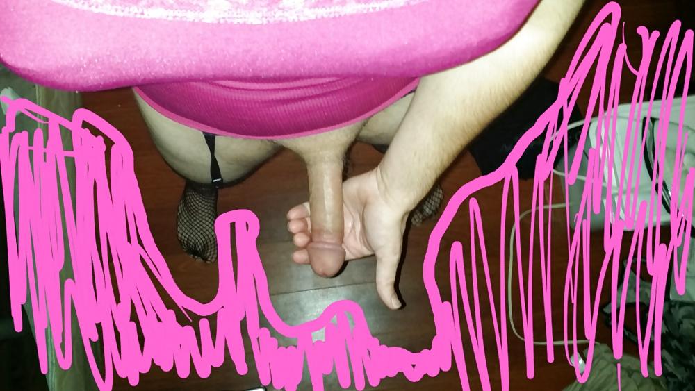 5P Young trap CD crossdresser showing off her sissy body