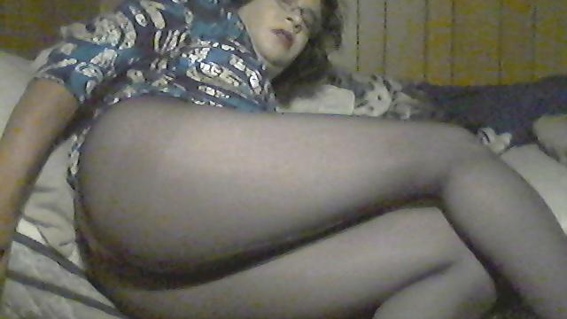 25P More crossdressing pics