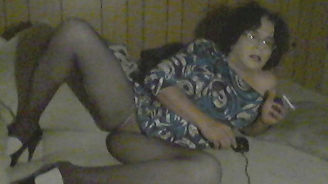 25P More crossdressing pics