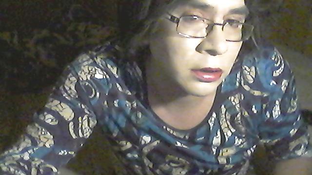 25P More crossdressing pics