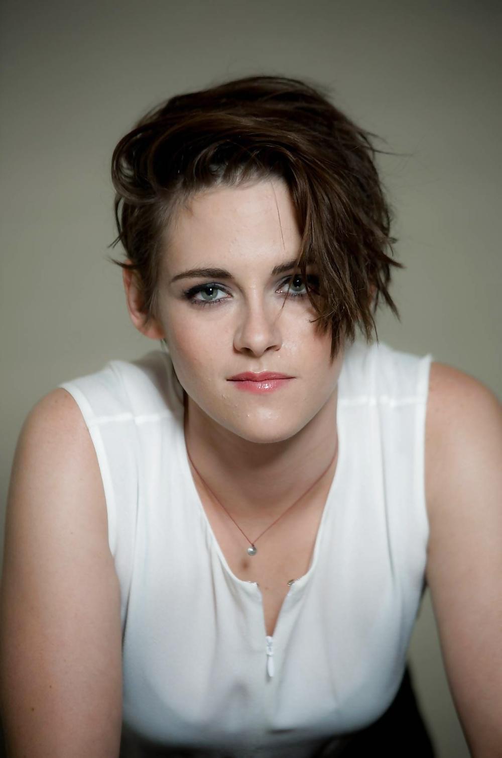 25P Kristen Stewart