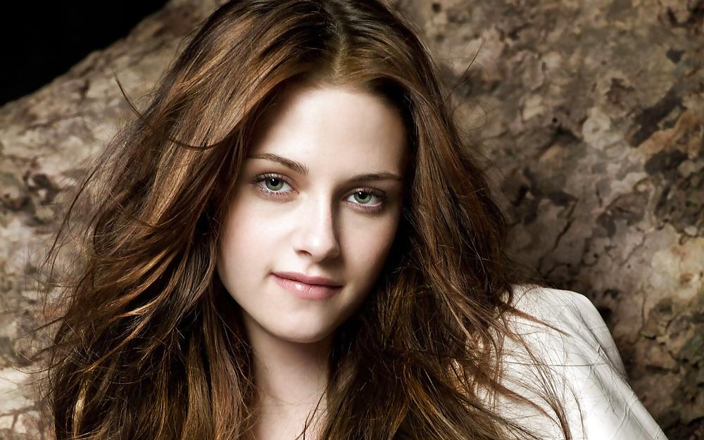 25P Kristen Stewart
