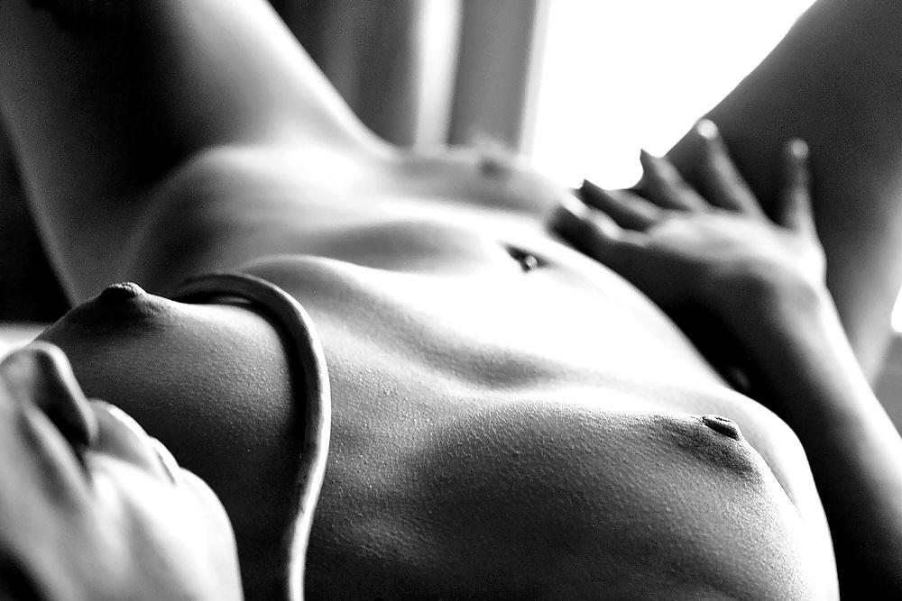 25P Erotic in Black and White - Session 5