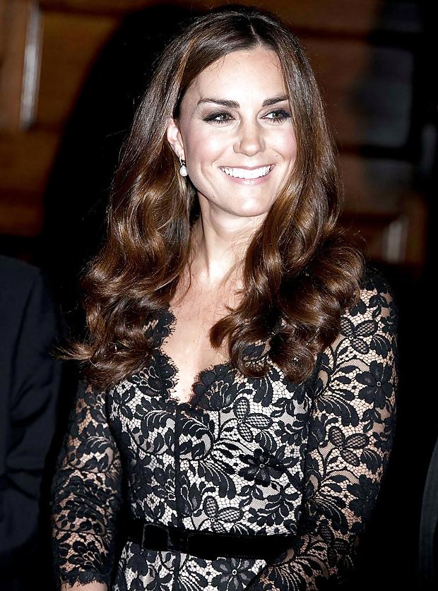 19P Kate Middleton fakes Duchess is a whore