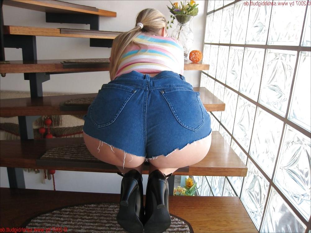 25P Pawg Whooty German Sarah